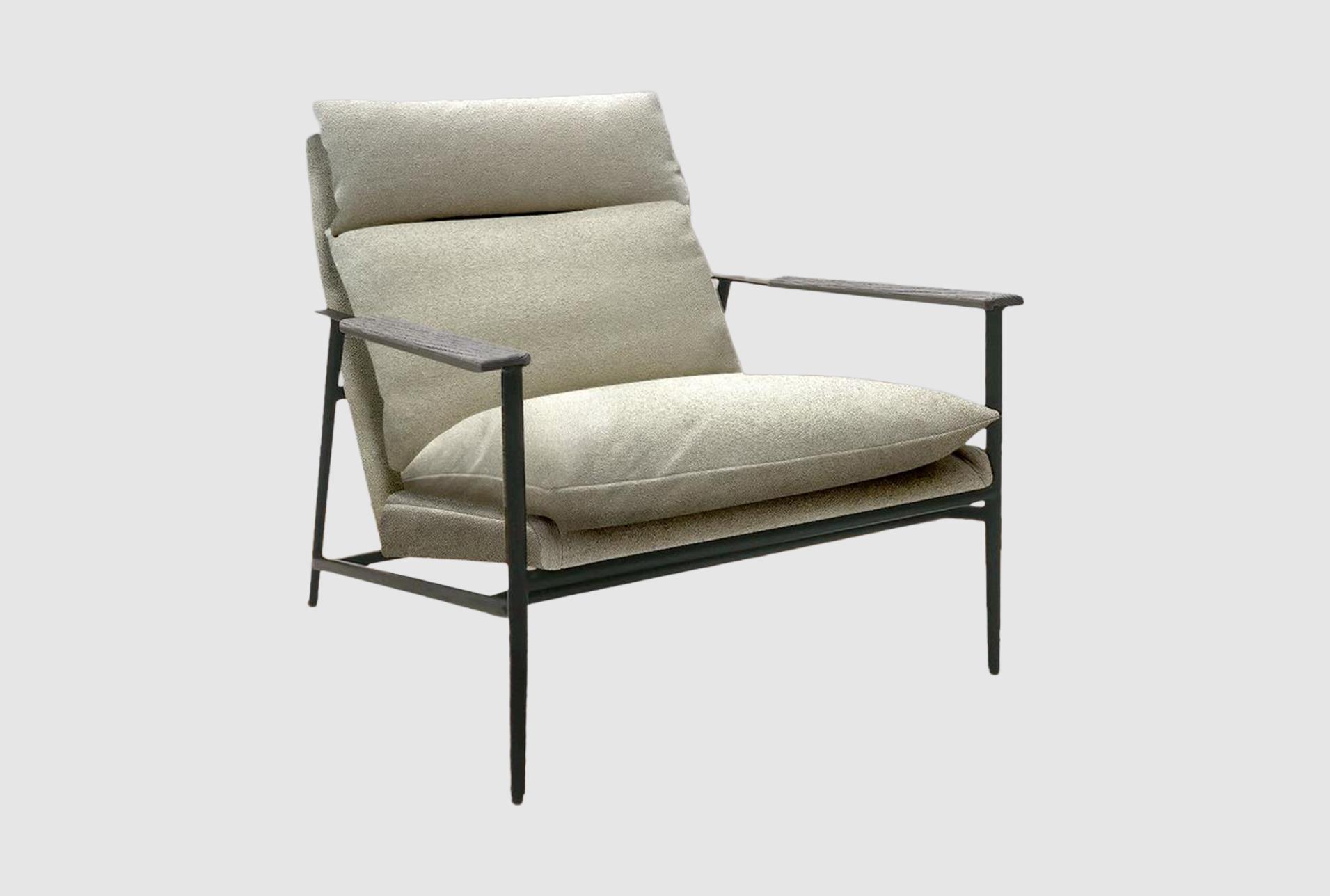 monte beige accent chair | with arms | club 1 monte beige accent chair | with arms | club