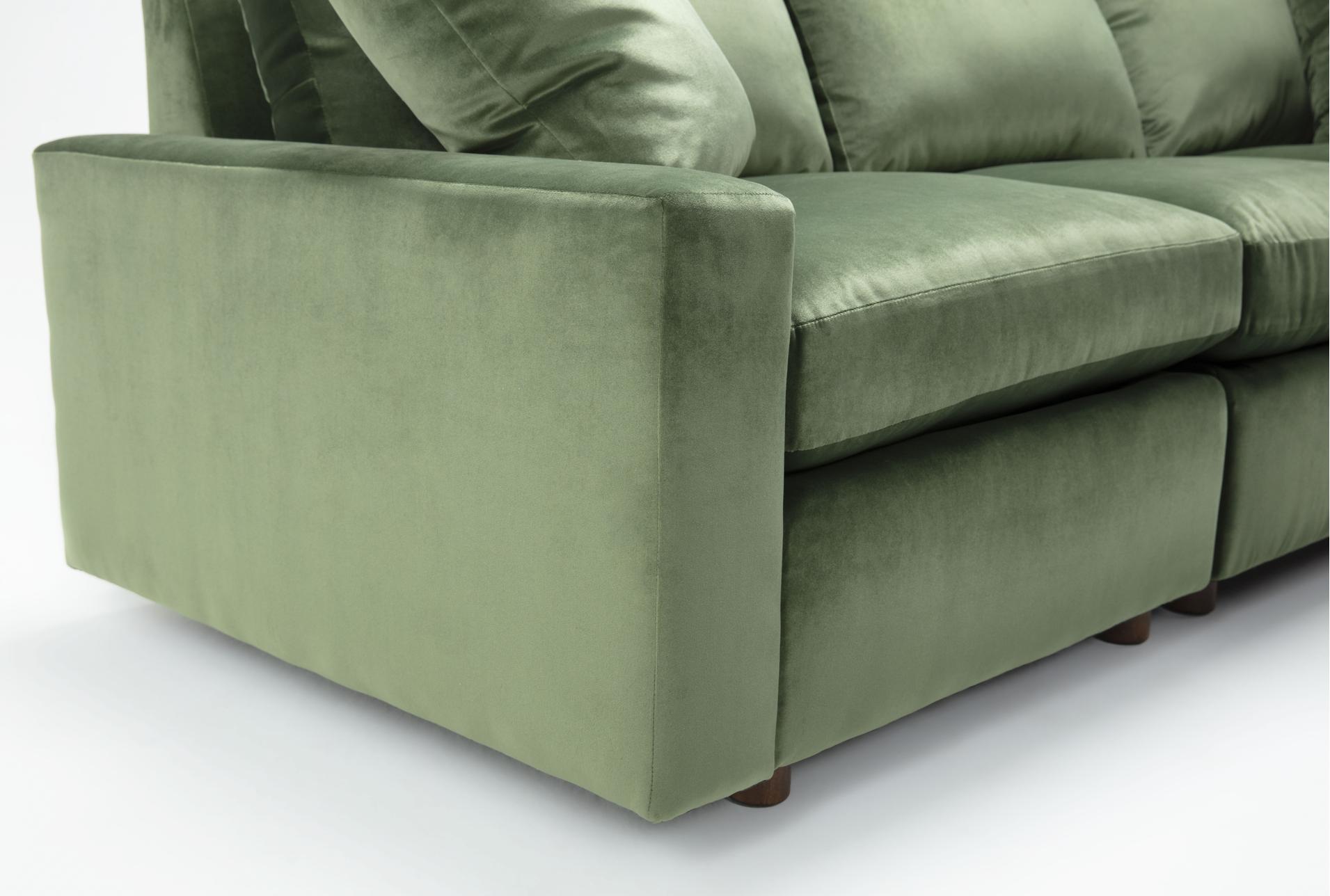siena forrest green performance velvet fabric 6 piece 124" modular flexsteel sectional with right arm facing bumper chaise 9 siena forrest green performance velvet fabric 6 piece 124" modular flexsteel sectional with right arm facing bumper chaise